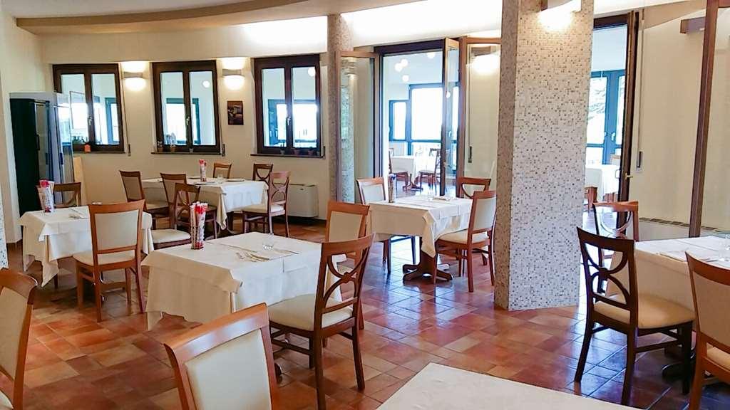 Hotel San Giorgio Sangano Restaurant bilde