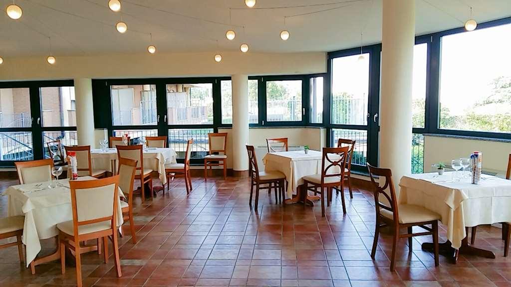 Hotel San Giorgio Sangano Restaurant bilde